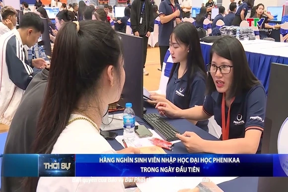 Hàng nghìn sinh viên nhập học Đại học Phenikaa trong ngày đầu tiên
