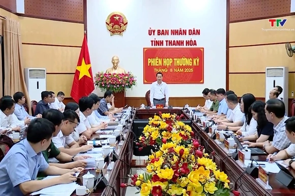 UBND tỉnh họp phiên thường kỳ tháng 8/2025