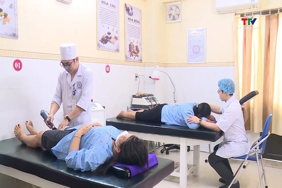 Kết hợp Y dược cổ truyền với y học hiện đại nâng cao hiệu quả điều trị