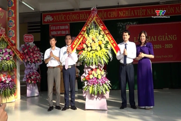 Hơn 9.600 giáo viên, học sinh xã Vĩnh Lộc bước vào năm học mới 2025 – 2026