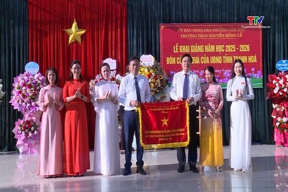 Trường THCS Nguyễn Hồng Lễ, phường Sầm Sơn 
khai giảng năm học 2025 - 2026