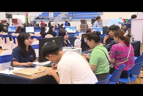 Đại học Phenikaa đón khoảng 10.000 tân sinh viên nhập học