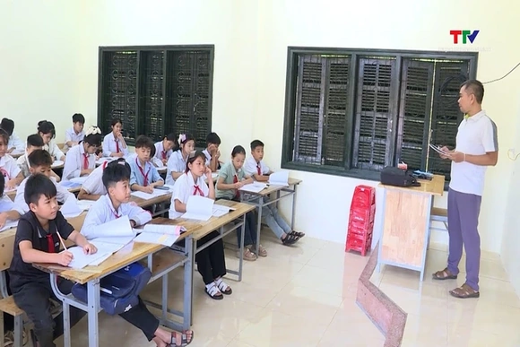 Khó khăn dạy học 2 buổi/ngày