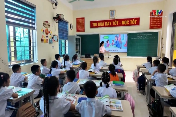 Nỗ lực vượt khó tổ chức dạy 2 buổi/ngày