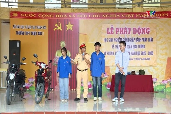 Tuyên truyền Luật giao thông đường bộ trong trường học