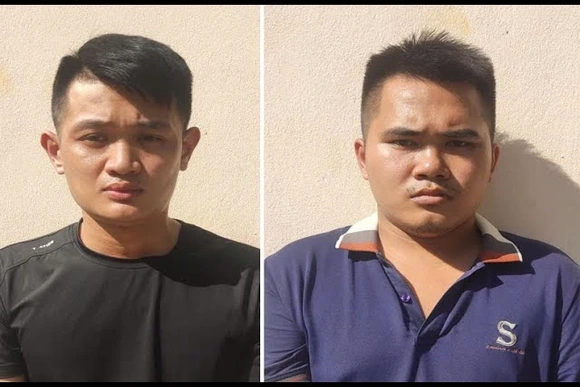 Tạm giữ hình sự 2 đối tượng cướp giật tài sản