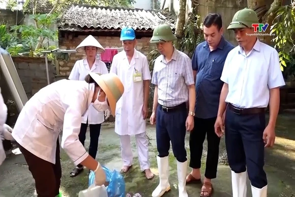 Chủ động phòng, chống dịch bệnh sau mưa bão