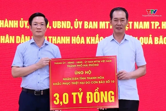 Thành phố Hải Phòng ủng hộ tỉnh Thanh Hóa khắc phục hậu quả lũ lụt