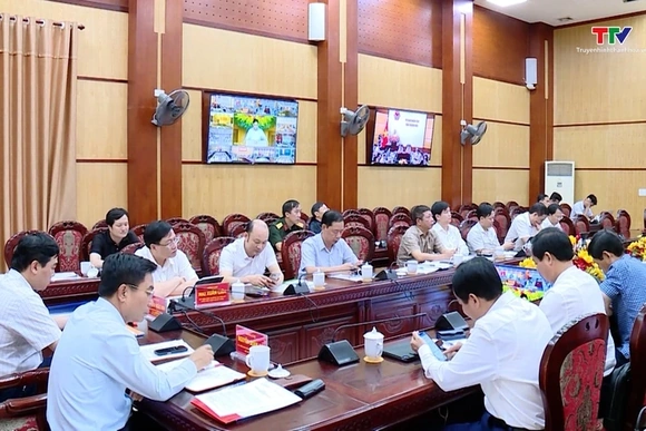 Khẩn trương khắc phục hậu quả bão số 10 và mưa lũ