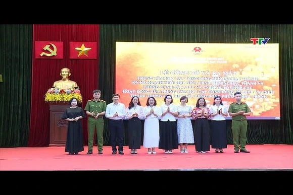 Phường Hạc Thành ra mắt trung tâm học tập cộng đồng