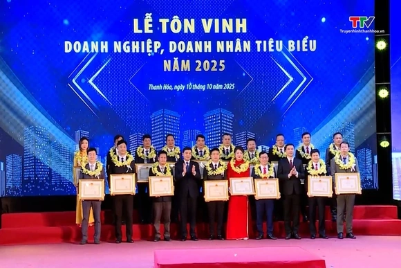 Lễ tôn vinh doanh nghiệp, doanh nhân tiêu biểu tỉnh Thanh Hóa năm 2025