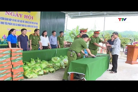 Nâng cao hiệu quả công tác thu hồi vũ khí, vật liệu nổ, công cụ hỗ trợ khu vực miền núi