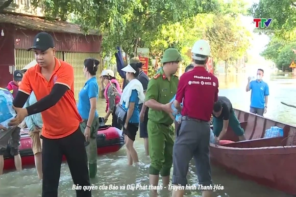 Tăng cường bảo đảm an toàn thực phẩm, phòng chống ngộ độc do bão, lụt