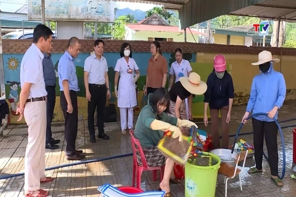 Bộ Y tế khuyến cáo tuyệt đối không sử dụng gia súc, gia cầm chết làm thức ăn