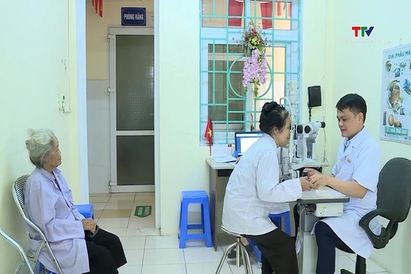 Bệnh viện Đa khoa Bỉm Sơn nỗ lực vượt qua khó khăn