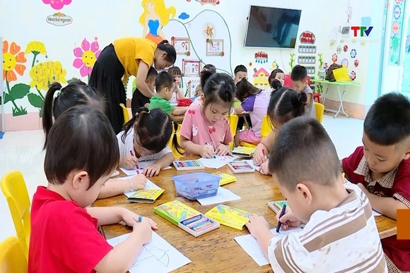 Đảm bảo an toàn khi sử dụng đồ chơi trong các trường mầm non