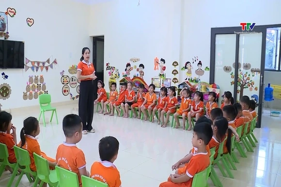 Hỗ trợ tiền ăn trưa và chi phí học tập cho trẻ em 3 - 5 tuổi