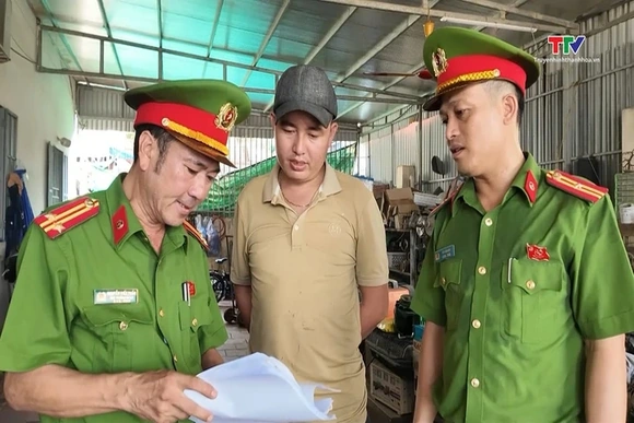 Vỡ mộng 