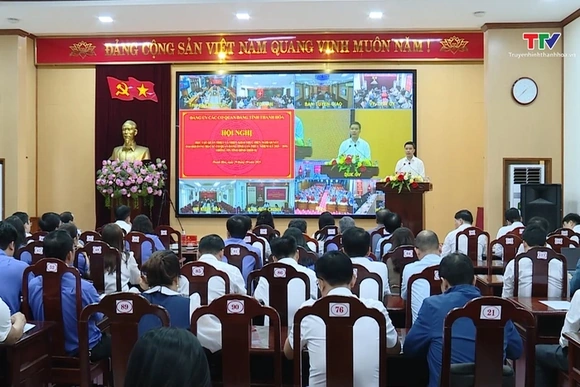 Học tập, quán triệt và triển khai thực hiện 
Nghị quyết Đại hội Đảng bộ các cơ quan Đảng tỉnh lần t