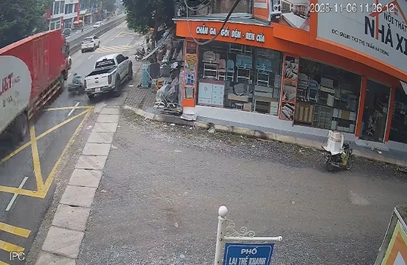 Thanh Hoá: Người điều khiển xe mô tô không chú ý quan sát gây tai nạn giao thông, làm 1 người tử von
