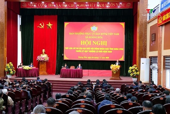 Đại biểu HĐND tỉnh tiếp xúc cử tri trước kỳ họp thường lệ cuối năm 2025
