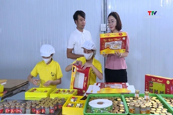 Gương triệu phú nông dân điển hình thời đại mới