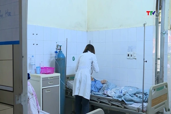 Thời tiết chuyển lạnh ảnh hưởng đến sức khỏe người cao tuổi
