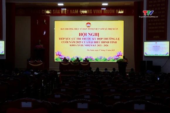 Đại biểu Hội đồng nhân dân tỉnh tiếp xúc cử tri xã Thọ Xuân