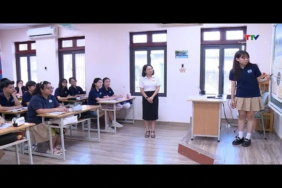 Đẩy mạnh phát triển giáo dục thông minh