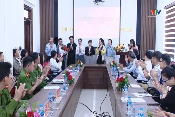 Ký kết quy chế phối hợp đảm bảo An ninh trật tự và ra mắt mô hình “Tổ an ninh công nhân”