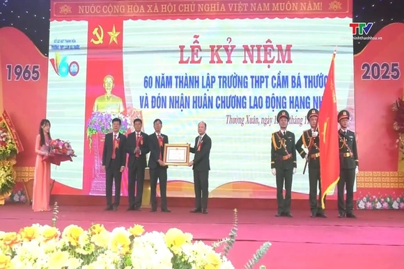Trường THPT Cầm Bá Thước kỷ niệm 60 năm thành lập