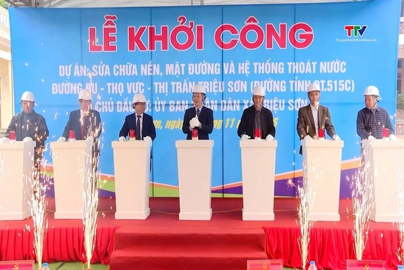 Khởi công dự án sửa chữa đường Đu - Thọ Vực - Thị trấn Triệu Sơn