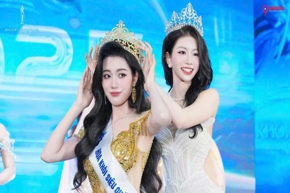 Nguyễn Lê Yến Nhi chia sẻ về hành trình trở thành Hoa Khôi Siêu Quốc Gia Việt Nam 2025