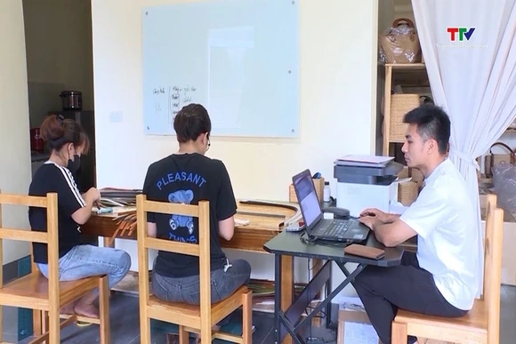 Năm 2025, thương mại điện tử Việt Nam phấn đấu đạt 28 tỷ USD