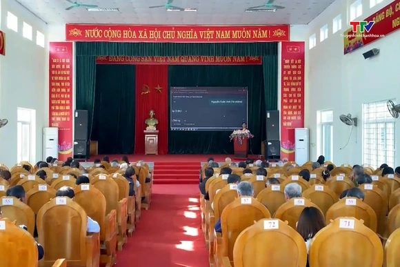 Quán  triệt và triển khai các Nghị quyết