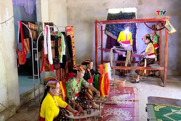 Tạo cơ hội để phụ nữ dân tộc thiểu số phát triển kinh tế