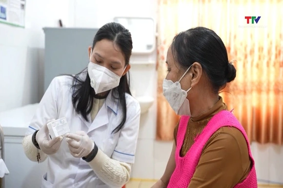Tăng cường bảo vệ, chăm sóc và nâng cao sức khoẻ Nhân dân