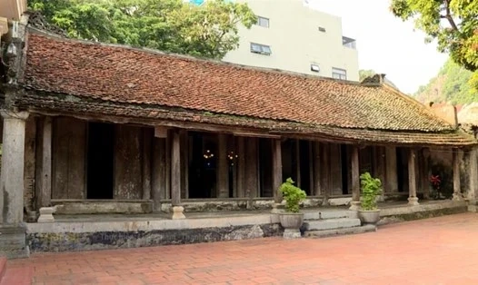 Ngôi nhà cổ 200 năm trong lòng Di sản Thành Nhà Hồ