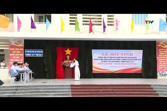 Ngành giáo dục Thanh Hóa hưởng ứng 35 năm Việt Nam ứng phó với HIV/AIDS