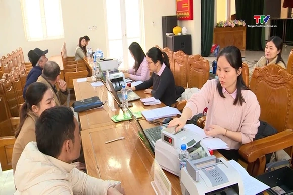 Từ ngày 1/12, giảm lãi suất cho vay nhiều chương trình tín dụng chính sách