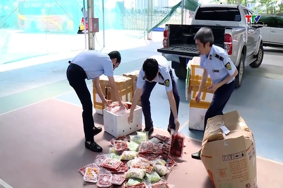Phát hiện gần 600 vụ vi phạm hàng giả, thực phẩm