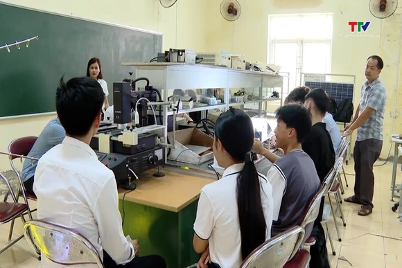 Thanh Hóa bổ sung hơn 23 tỉ đồng hỗ trợ miễn, giảm học phí