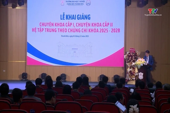 Khai giảng các lớp đào tạo chuyên khoa cấp I, chuyên khoa cấp II tại Thanh Hoá
