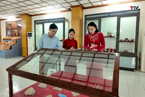 Trung tâm bảo tồn di sản Thành Nhà Hồ đổi mới hoạt động trưng bày