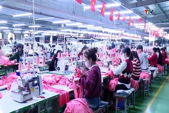 Dệt may Thanh Hóa tăng tốc sản xuất đáp ứng các đơn hàng cuối năm
