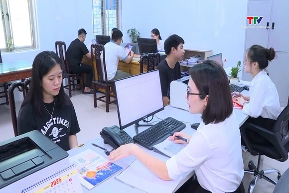 Từ 2026, bỏ bằng tốt nghiệp THCS