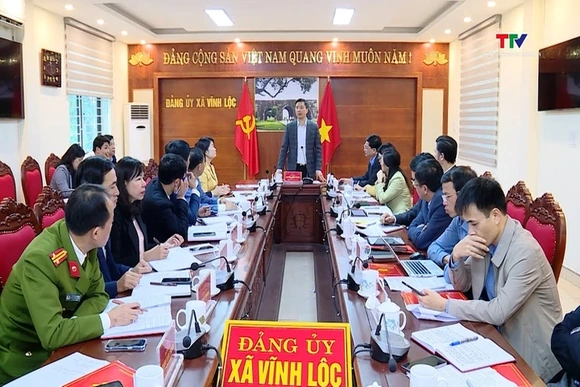 Phó Bí thư Thường trực Tỉnh ủy Nguyễn Hồng Phong thăm, làm việc tại xã Biện Thượng và xã Vĩnh Lộc