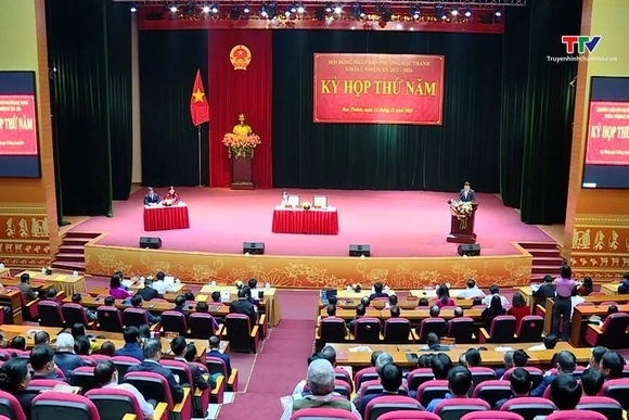 Kỳ họp thứ 5 Hội đồng nhân dân phường Hạc Thành