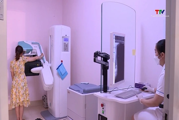 Việt Nam ghi nhận hơn 30.000 ca mắc mới ung thư ở phụ nữ mỗi năm
