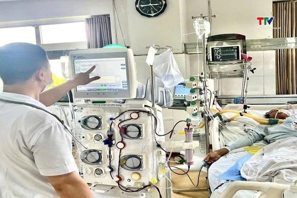 Cứu sống bệnh nhân sốc nhiễm khuẩn suy đa tạng nguy kịch